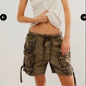 NWOT Free People Moon Bay Parachute Cargo Shorts